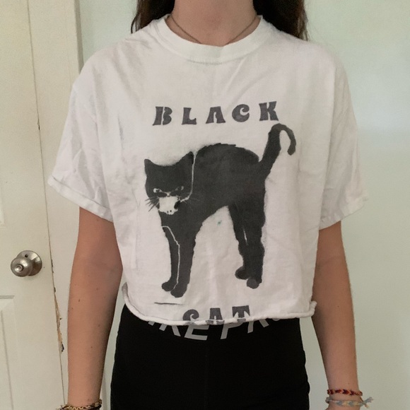 crop top - Picture 1 of 1